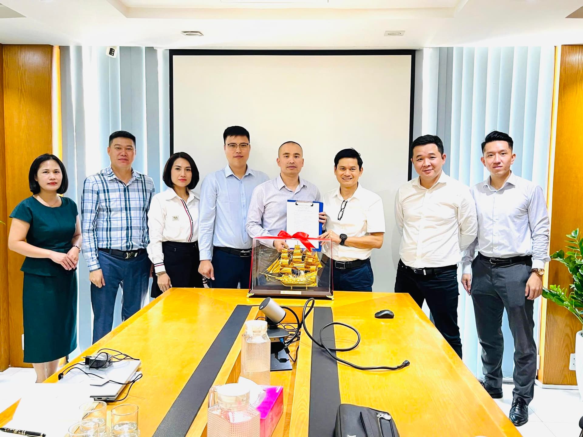 BATECO GROUP KÝ KẾT HỢP TÁC CHIẾN LƯỢC VỚI HAWEE GROUP